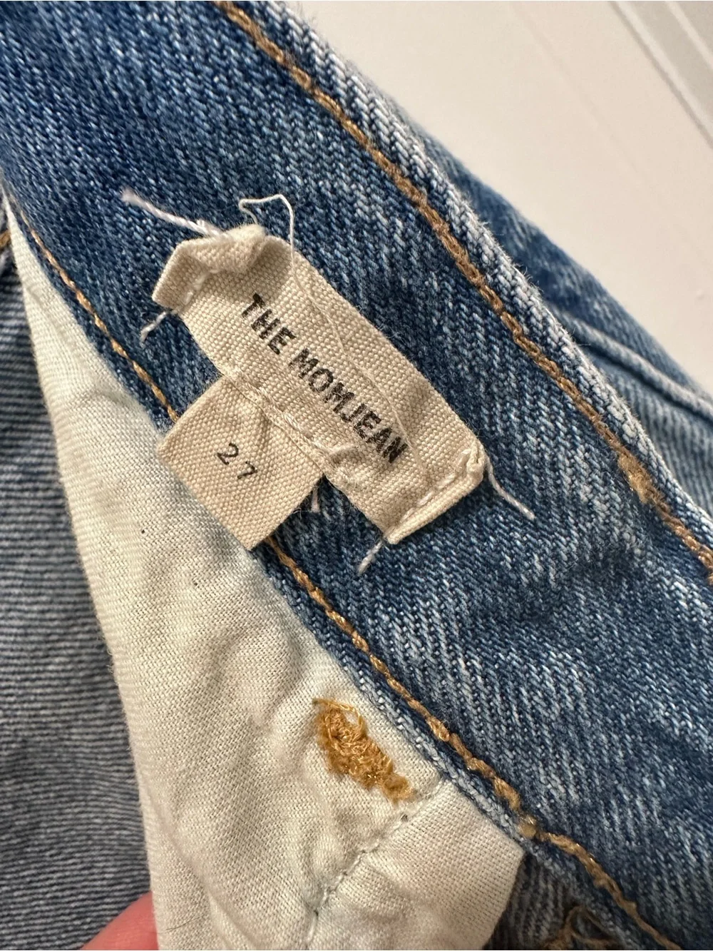 Madewell Mom’s Jean Light Wash Denim Jeans